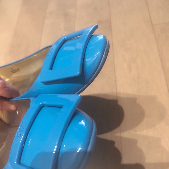 Roger Vivier Ballerine Flat- Light Blue - Picture 2 of 6